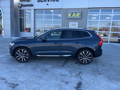 2023 Volvo XC60 B6 Ultimate Bright Theme