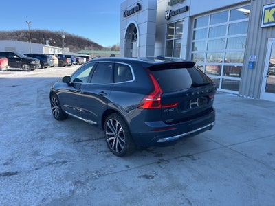 2023 Volvo XC60 B6 Ultimate Bright Theme
