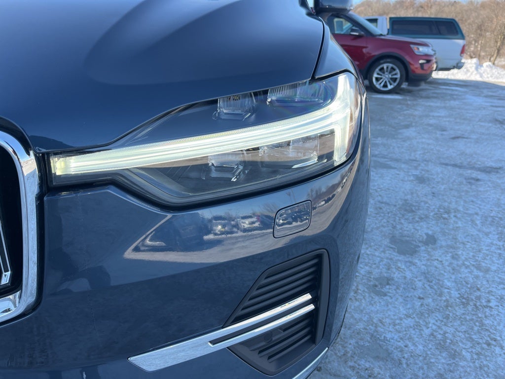 2023 Volvo XC60 B6 Ultimate Bright Theme