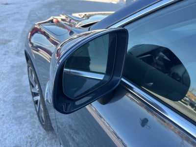 2023 Volvo XC60 B6 Ultimate Bright Theme