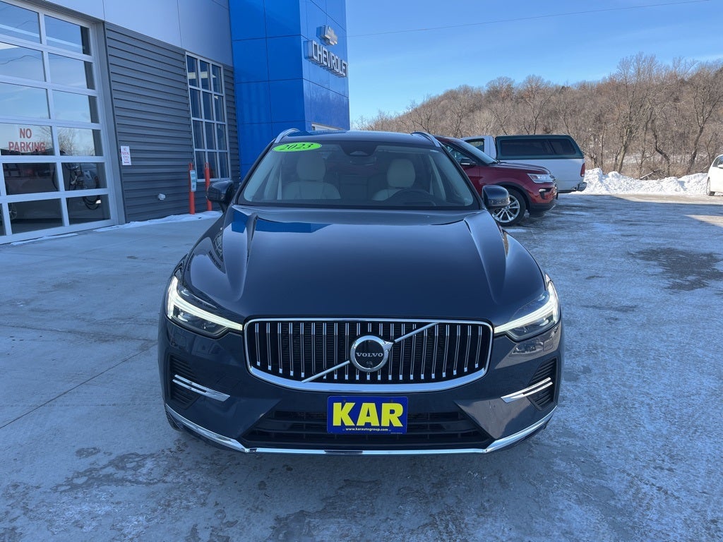 2023 Volvo XC60 B6 Ultimate Bright Theme