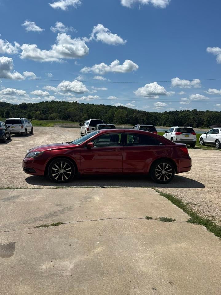 2014 Chrysler 200 4dr Sdn Touring