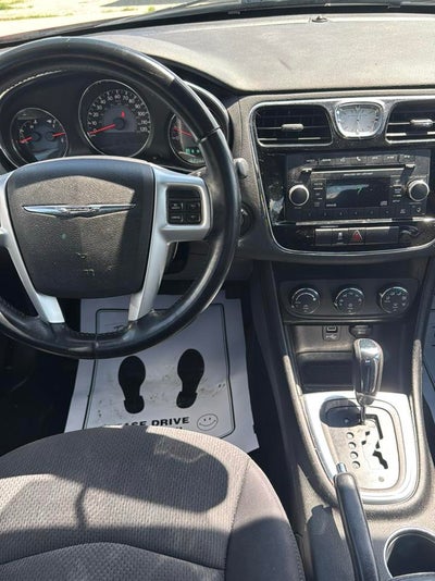 2014 Chrysler 200 4dr Sdn Touring