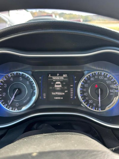 2015 Chrysler 200 4dr Sdn Limited FWD