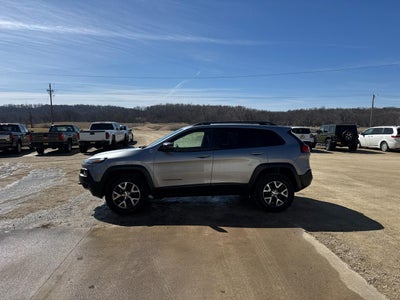 2015 Jeep Cherokee 4WD 4dr Trailhawk