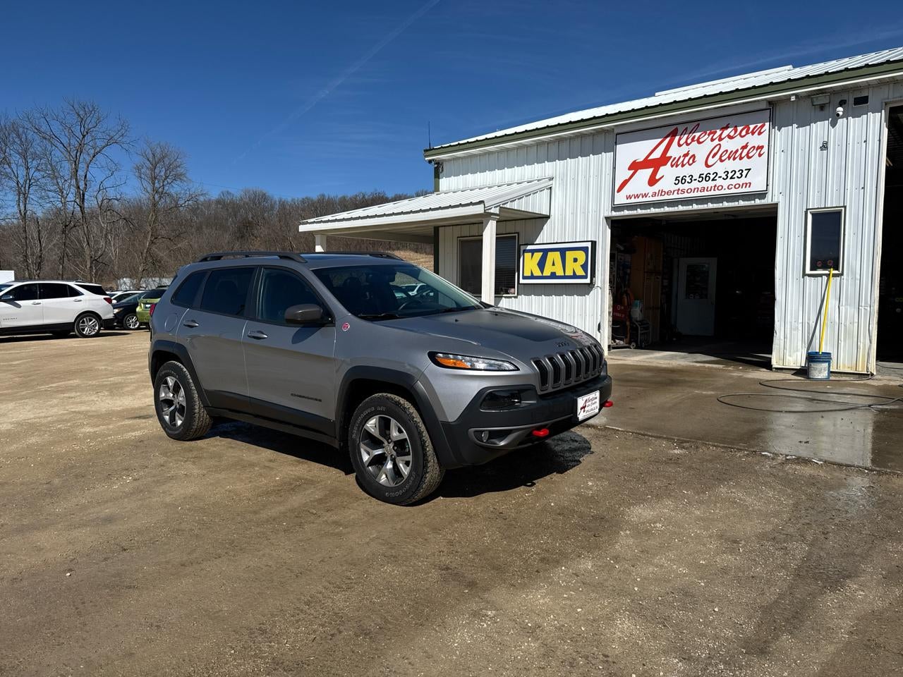 2015 Jeep Cherokee 4WD 4dr Trailhawk