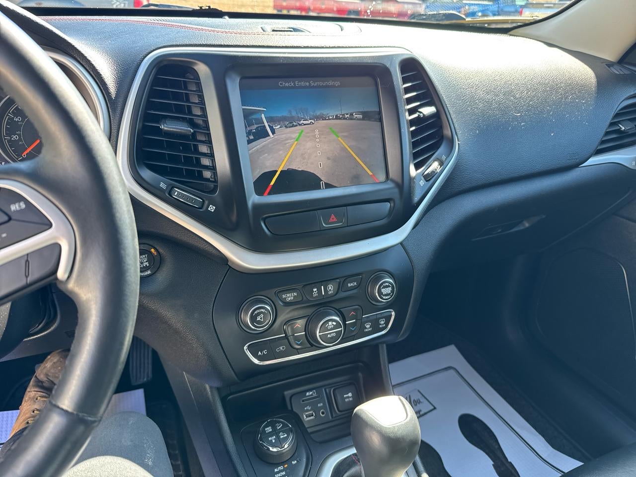 2015 Jeep Cherokee 4WD 4dr Trailhawk