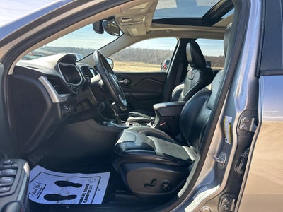 2015 Jeep Cherokee 4WD 4dr Trailhawk