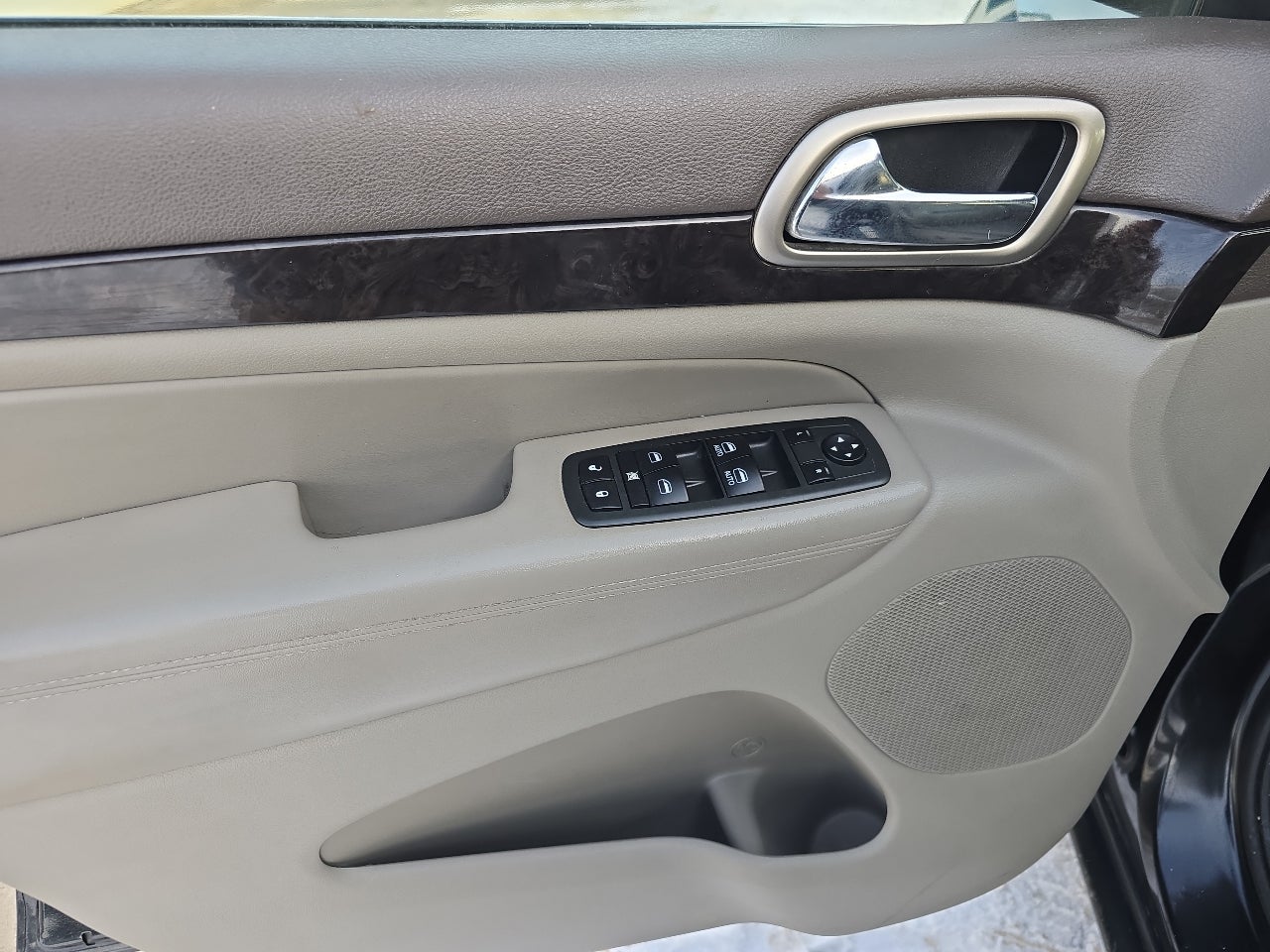 2013 Jeep Grand Cherokee 4WD 4dr Laredo