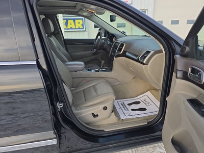 2013 Jeep Grand Cherokee 4WD 4dr Laredo