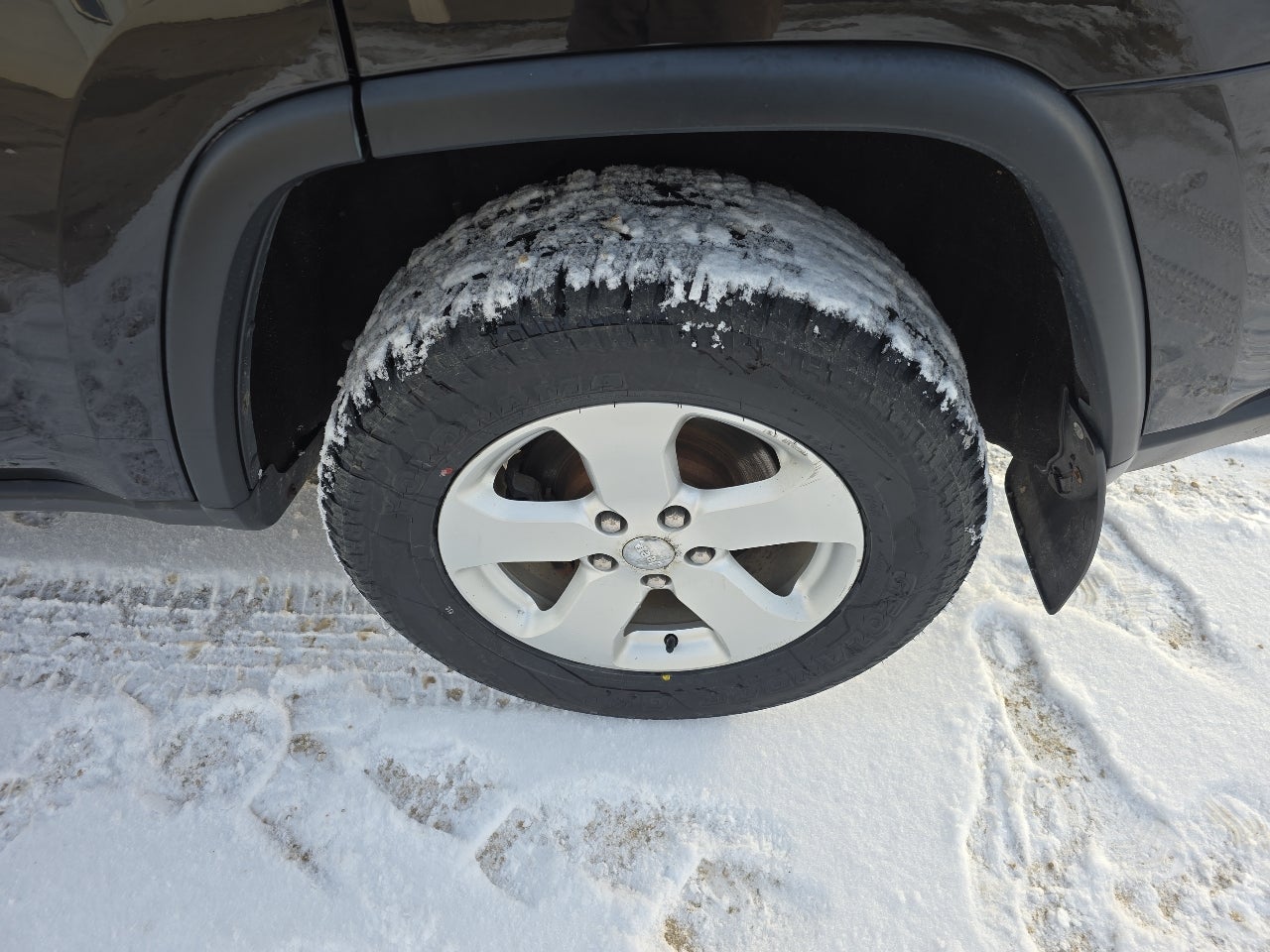 2013 Jeep Grand Cherokee 4WD 4dr Laredo