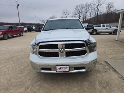 2014 RAM 1500 4WD Crew Cab 140.5" SLT