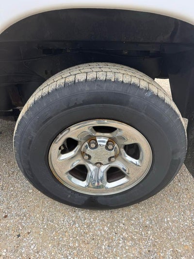 2005 Dodge Ram 1500 4dr Quad Cab 140.5" WB 4WD ST