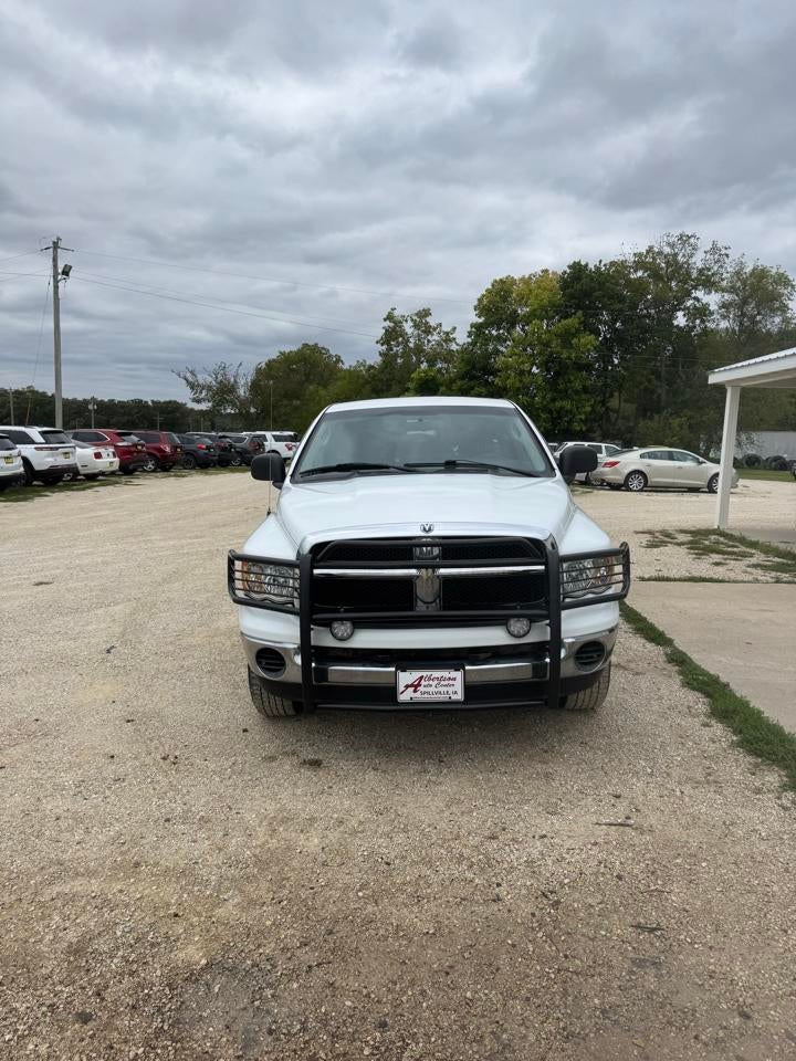 2005 Dodge Ram 1500 4dr Quad Cab 140.5" WB 4WD ST