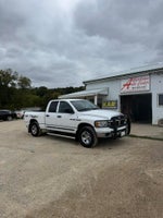 2005 Dodge Ram 1500 4dr Quad Cab 140.5" WB 4WD ST