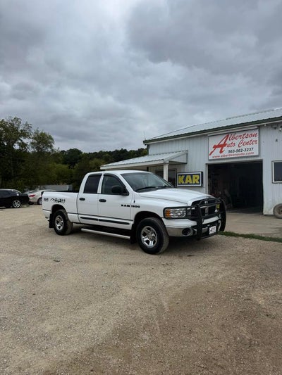 2005 Dodge Ram 1500 4dr Quad Cab 140.5" WB 4WD ST