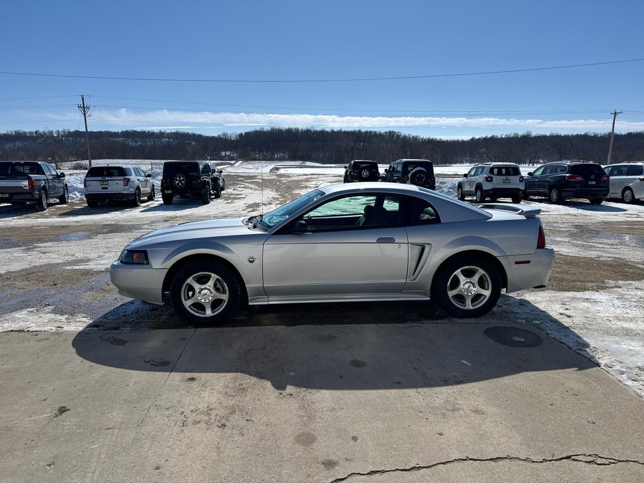 2004 Ford Mustang 2dr Cpe Standard