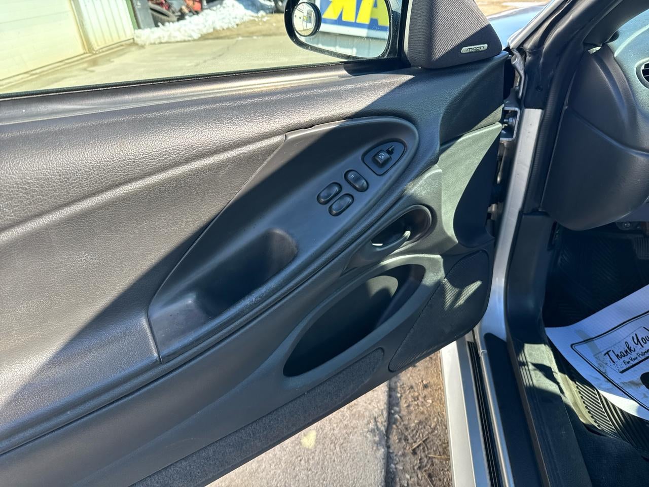 2004 Ford Mustang 2dr Cpe Standard