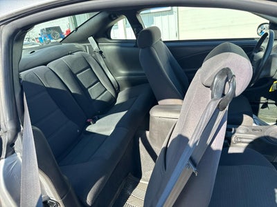 2004 Ford Mustang 2dr Cpe Standard