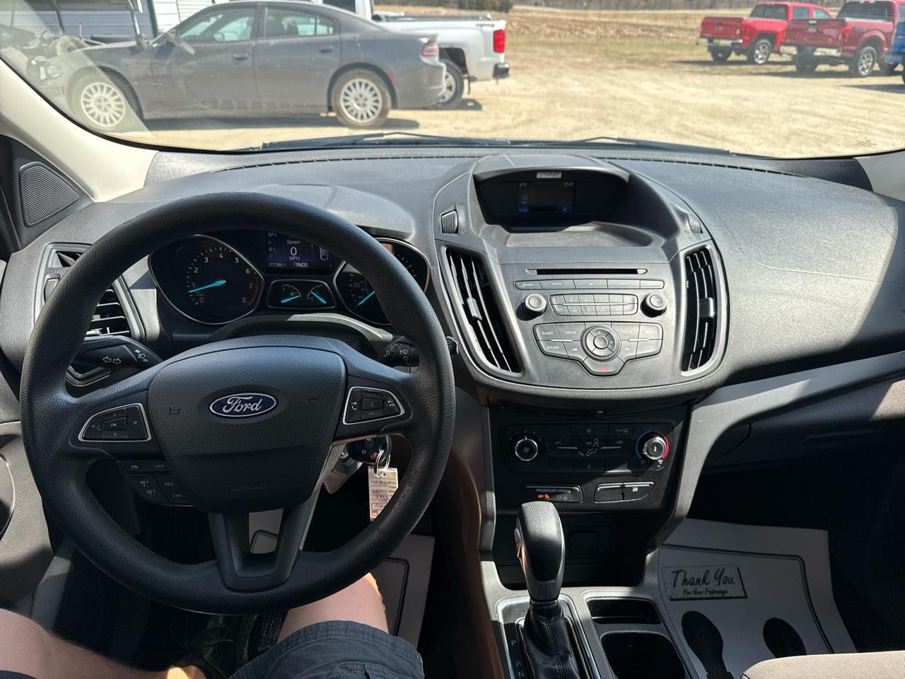 2017 Ford Escape S FWD