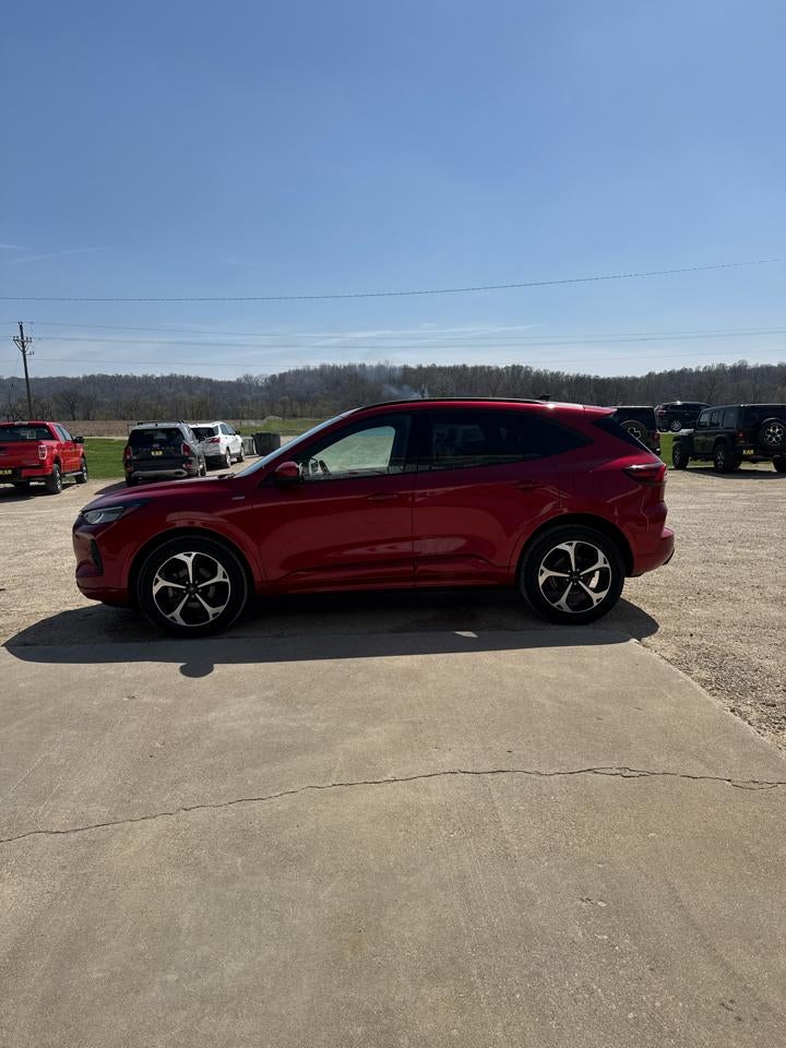 2023 Ford Escape ST-Line Select AWD