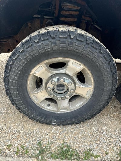 2011 Ford Super Duty F-350 SRW XLT 4WD Crew Cab 8' Box