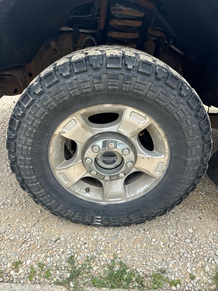 2011 Ford Super Duty F-350 SRW XLT 4WD Crew Cab 8' Box