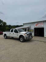 2011 Ford Super Duty F-350 SRW XLT 4WD Crew Cab 8' Box