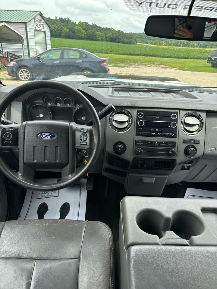 2011 Ford Super Duty F-350 SRW XLT 4WD Crew Cab 8' Box