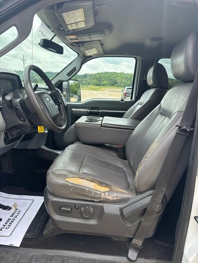2011 Ford Super Duty F-350 SRW XLT 4WD Crew Cab 8' Box