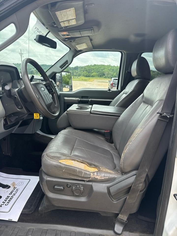 2011 Ford Super Duty F-350 SRW XLT 4WD Crew Cab 8' Box