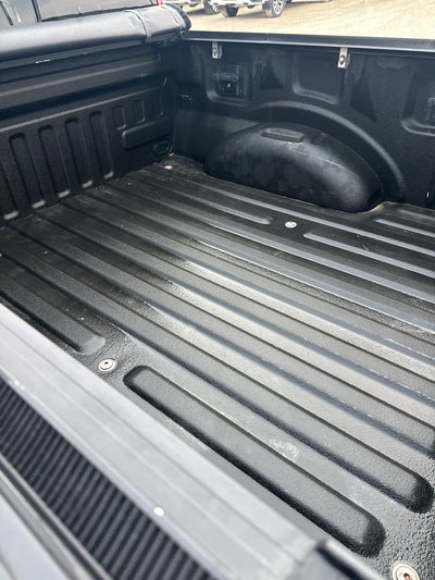 2015 Ford F-150 2WD SuperCrew 157" Lariat