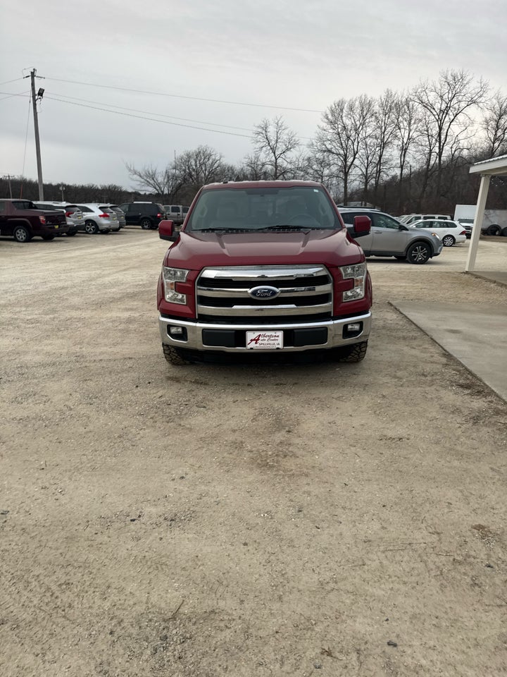 2015 Ford F-150 2WD SuperCrew 157" Lariat