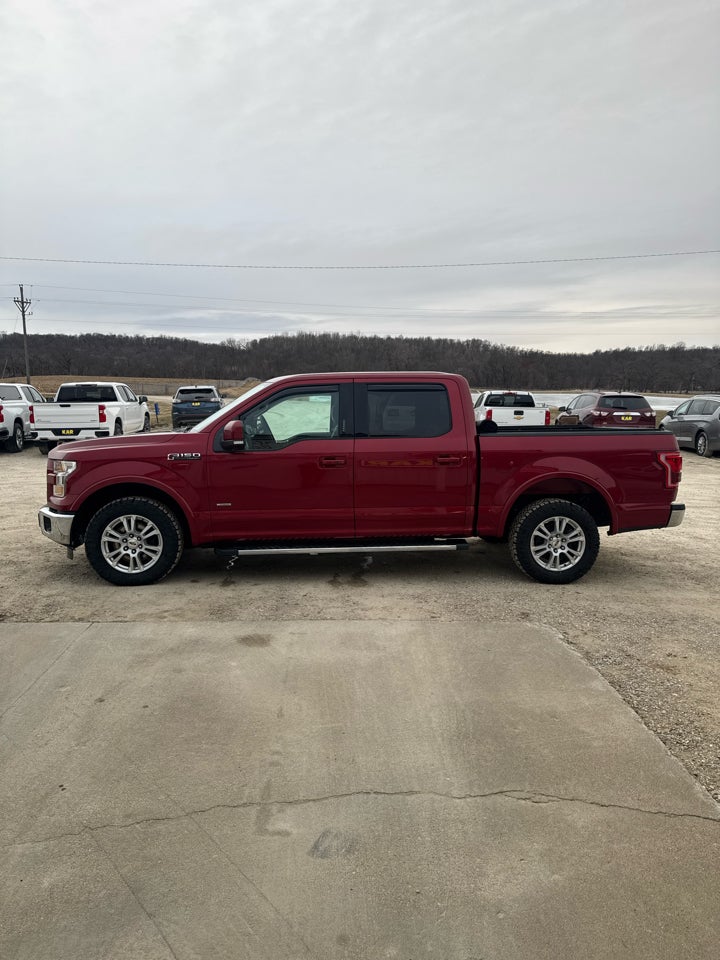 2015 Ford F-150 2WD SuperCrew 157" Lariat
