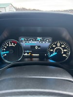 2015 Ford F-150 2WD SuperCrew 157" Lariat