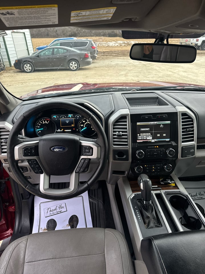 2015 Ford F-150 2WD SuperCrew 157" Lariat