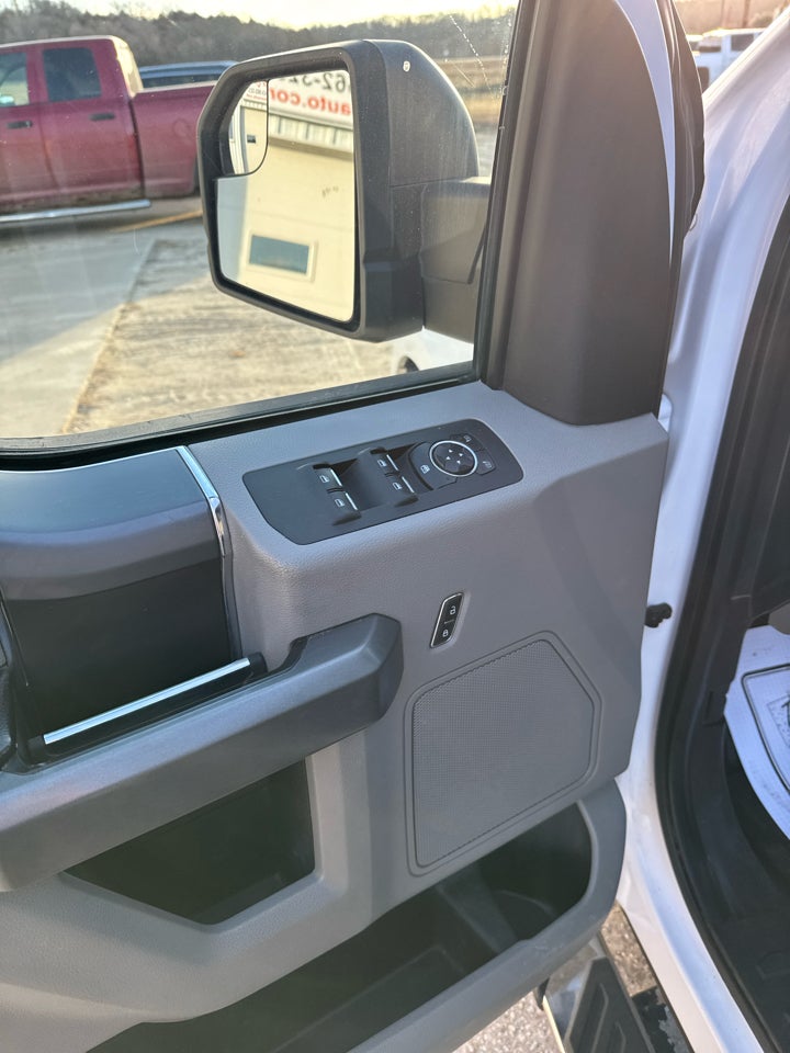 2015 Ford F-150 XLT SuperCrew 4WD