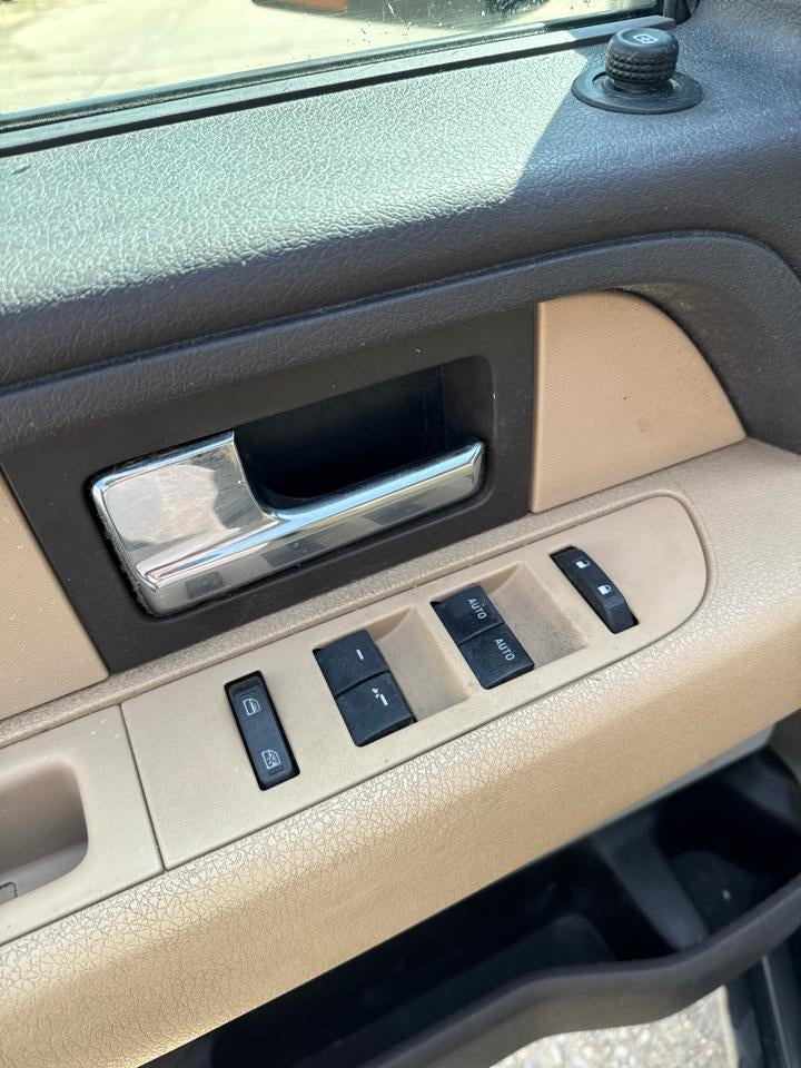 2013 Ford F-150 4WD SuperCrew 145" XLT