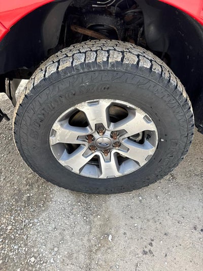 2014 Ford F-150 STX 4WD SuperCrew 5.5' Box