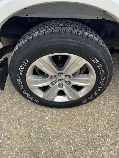 2017 Ford F-150 Platinum SuperCrew 6.5-ft. Bed 4WD