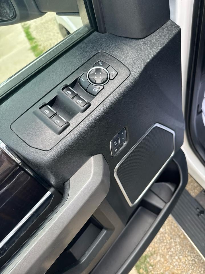 2017 Ford F-150 Platinum SuperCrew 6.5-ft. Bed 4WD