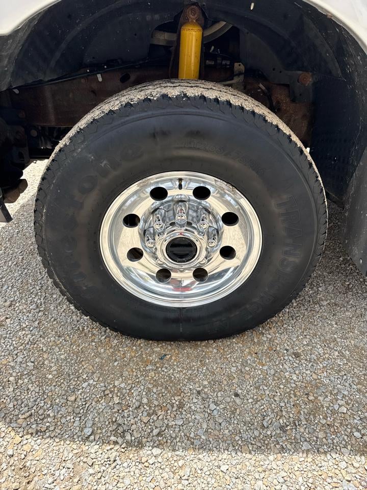 2001 Ford Super Duty F-250 Reg Cab 137" XLT 4WD