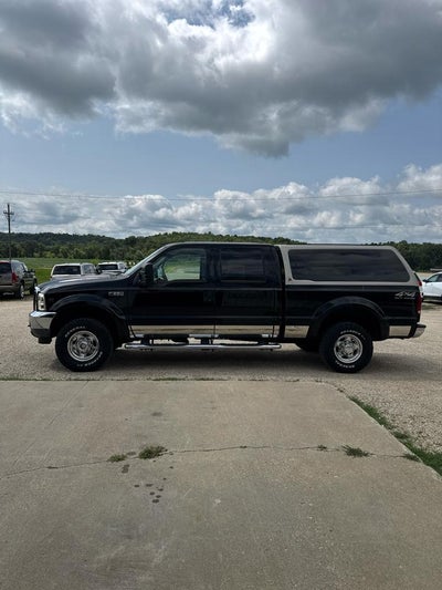 2001 Ford Super Duty F-250 Crew Cab 156" Lariat 4WD