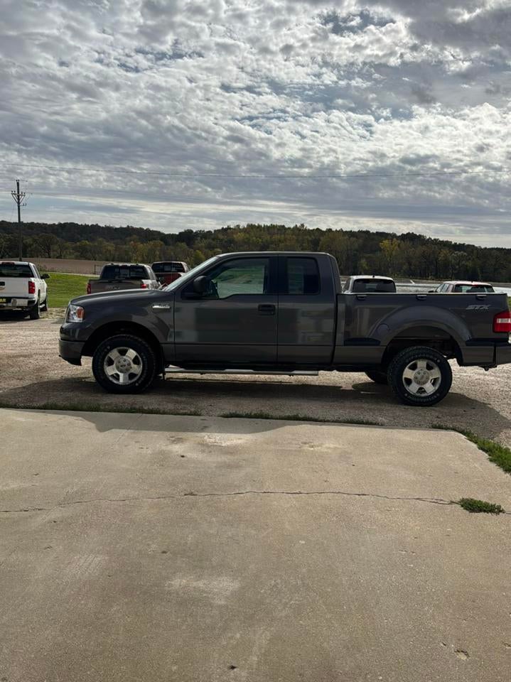 2005 Ford F-150 STX SuperCab 4WD