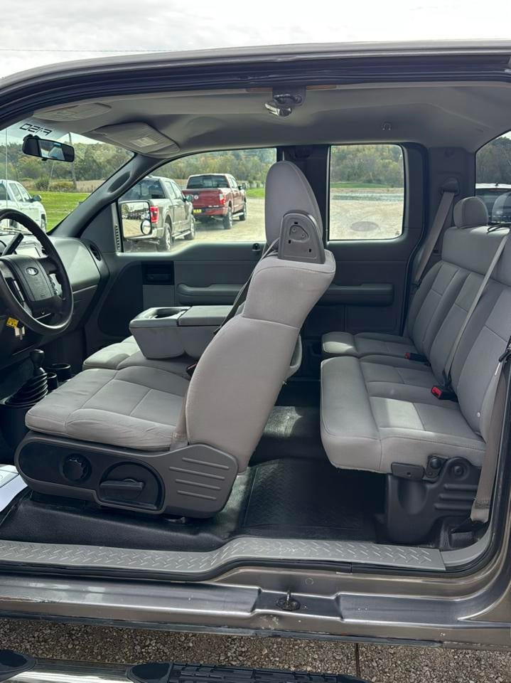 2005 Ford F-150 STX SuperCab 4WD