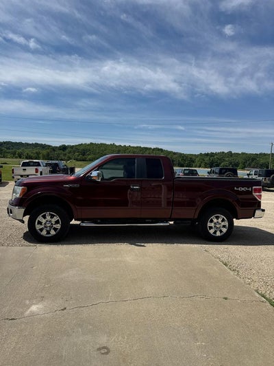 2009 Ford F-150 4WD SuperCab 133" XLT