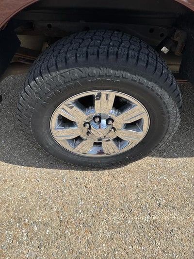 2009 Ford F-150 4WD SuperCab 133" XLT