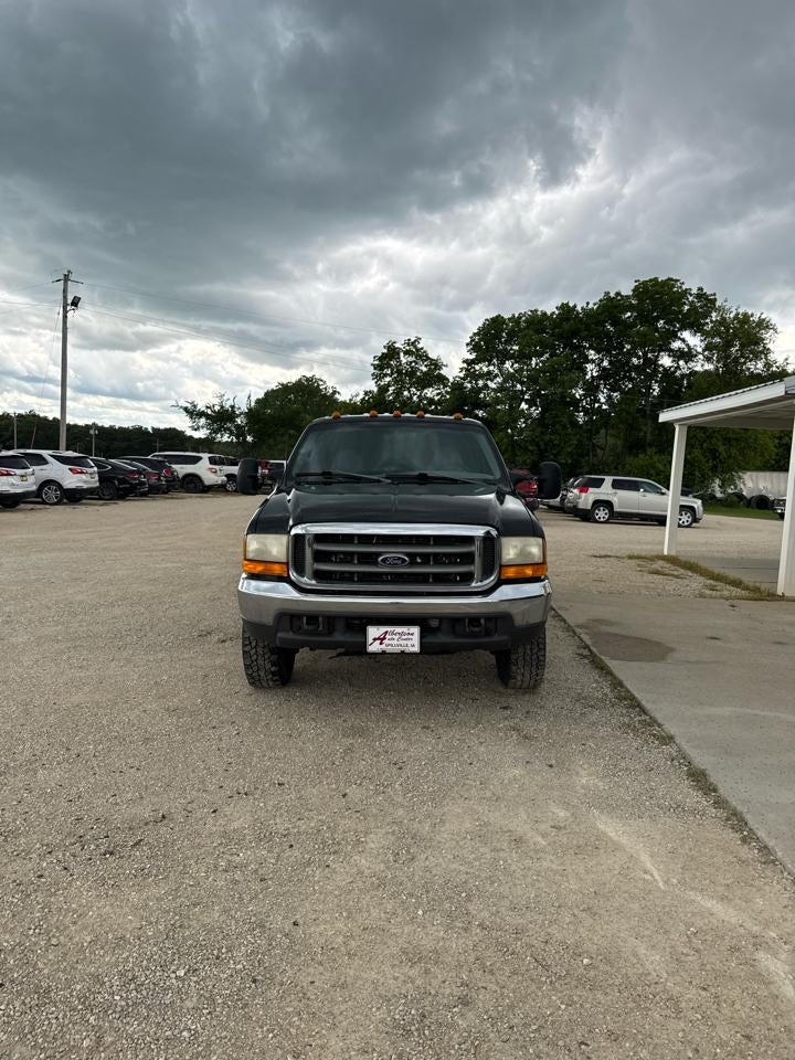 1999 Ford Super Duty F-350 SRW XLT 4WD Crew Cab 8' Box
