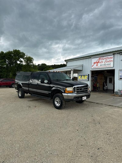 1999 Ford Super Duty F-350 SRW XLT 4WD Crew Cab 8' Box