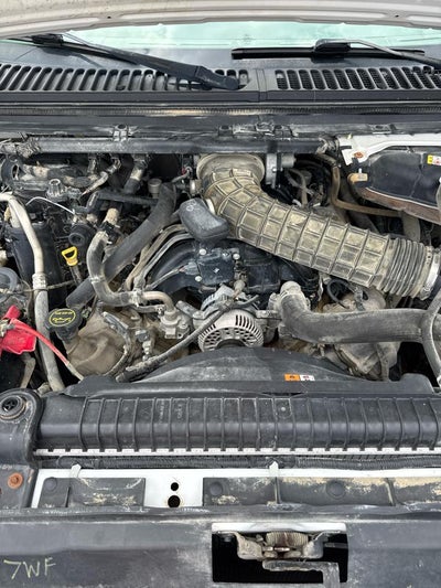 2005 Ford Super Duty F-250 Supercab 142" Lariat 4WD